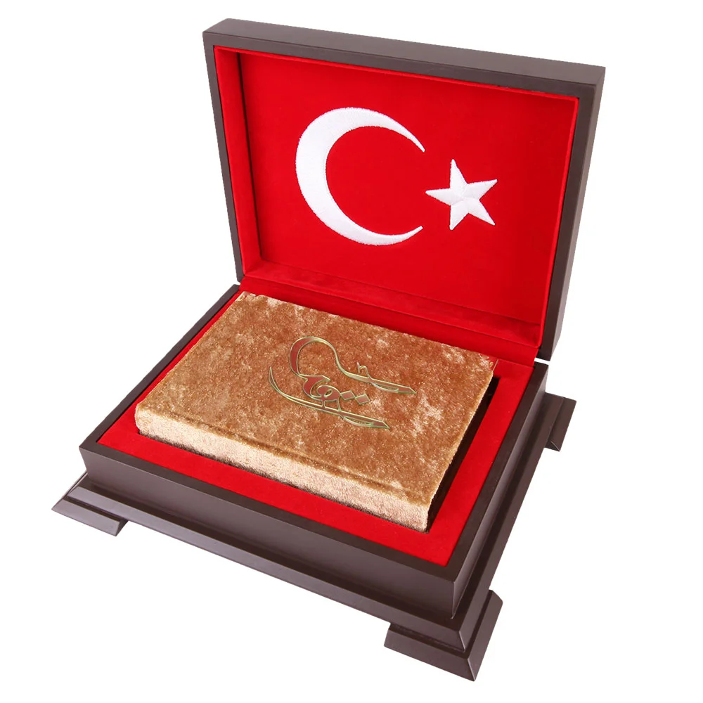 Özel Ahşap Kutulu Kadife Kuran'ı Kerim. - Görsel 1